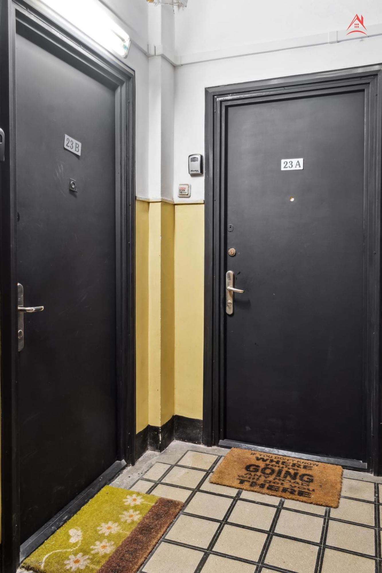 Апартаменты Old Town Studio City Center 23A Бухарест Экстерьер фото